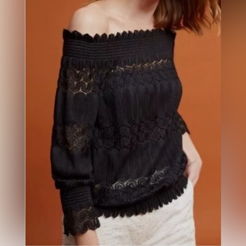 Anthropologie deletta lace top in great condition